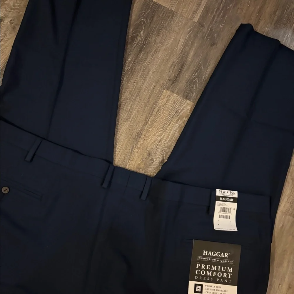 Men's Haggar Comfort Dress Pants  Navy Sz 56x30